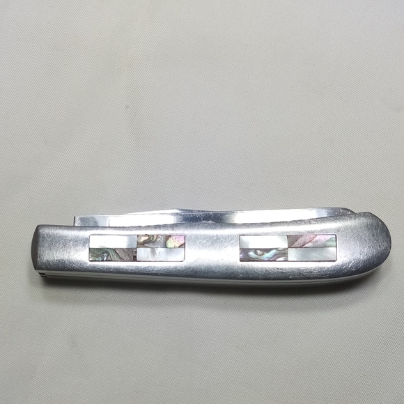 Steel Warrior 2 Blade 440 Stainless Mother of Pearl Inlay Folding Pocket Knife - Picture 14 of 15